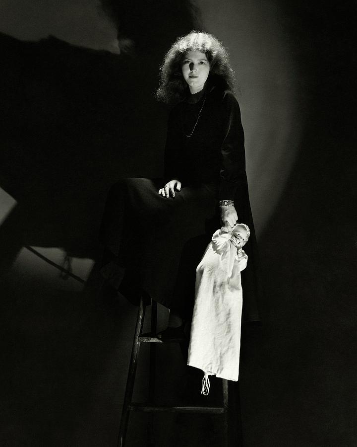 Josephine Hutchinson Sitting On A Stool Photograph by Edward Steichen