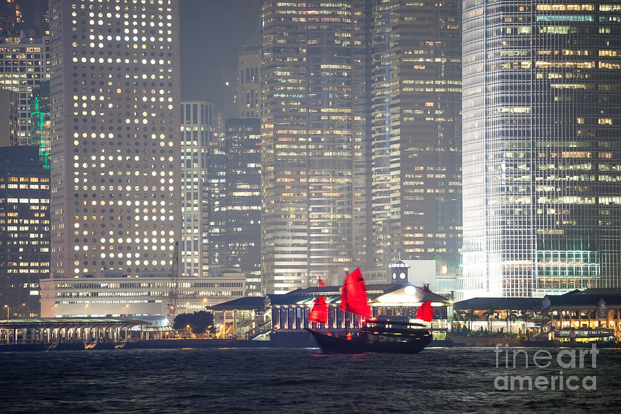 Junk boat sailing in Hong Kong Photograph by Matteo Colombo