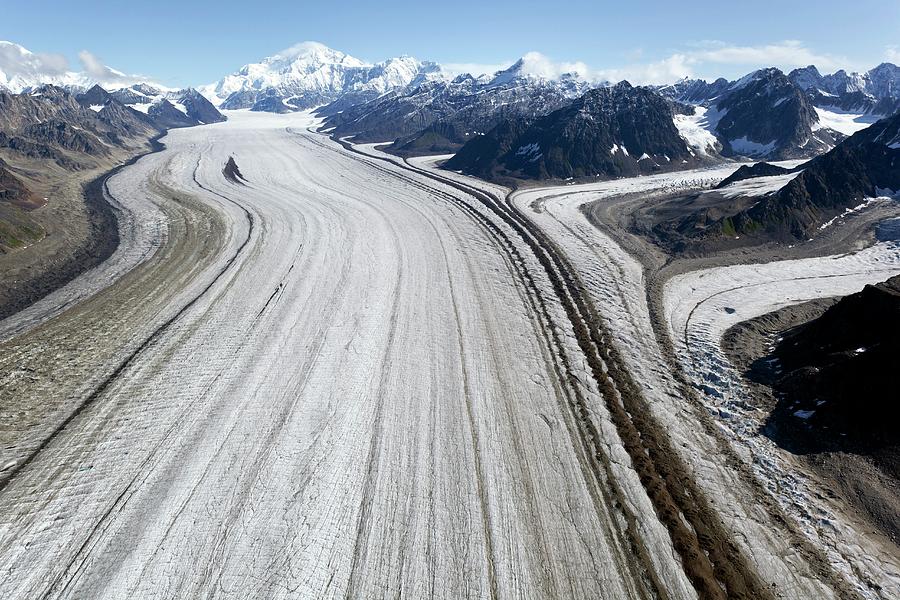 Kahiltna Glacier Photograph by Dr Juerg Alean/science Photo Library
