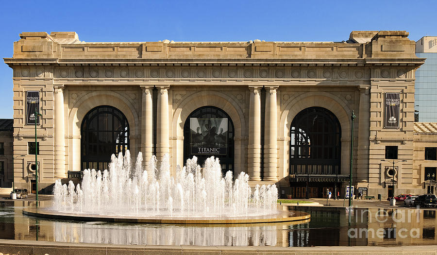 Kansas City Fountain At Union Station Photograph by Andee Design