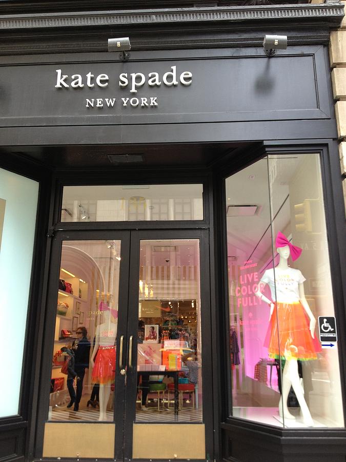 Kate Spade Store Photograph by Muryah Scouten - Fine Art America
