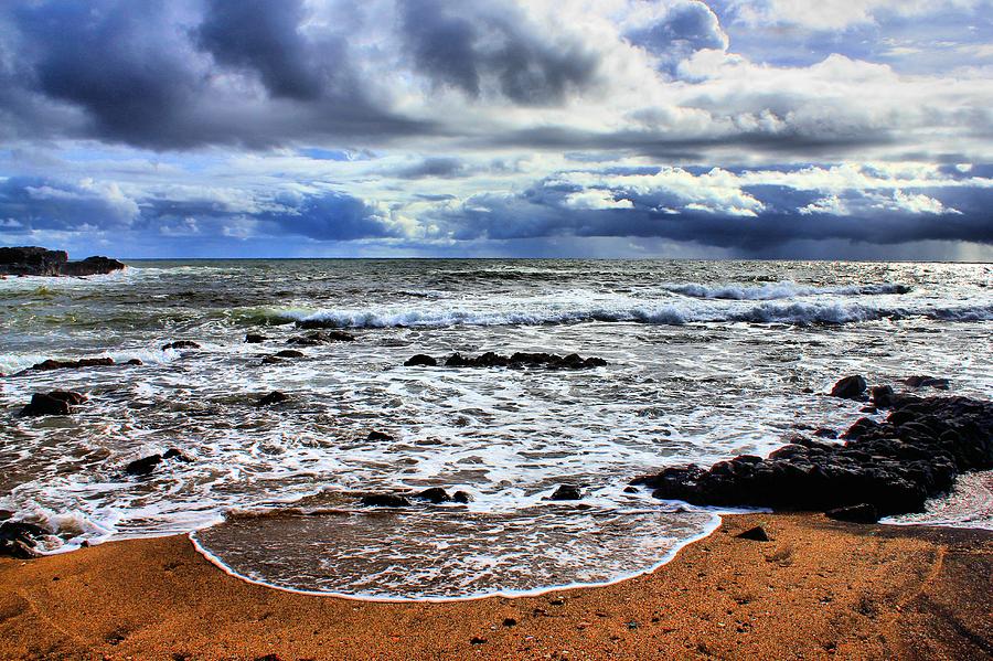 Beach Photograph - Kauai Glass Beach by Bob Kinnison