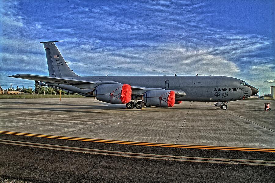 Airplane Photograph - KC-135R Tanker by Dan Quam