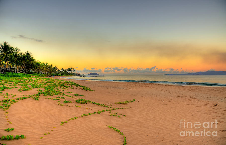 Keawakapu Sunrise Photograph by Kelly Wade