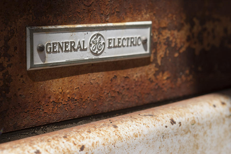 General Electric Photograph - Keeping Rusty Company by Scott Campbell