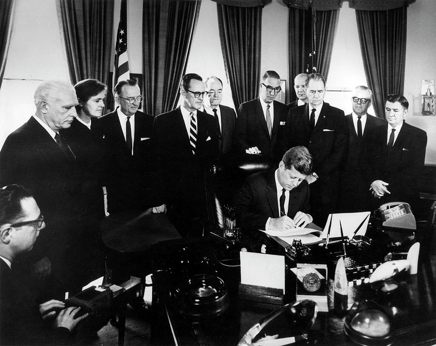 Kennedy Signing The 1962 Drug Amendments Photograph by Food & Drug Administration