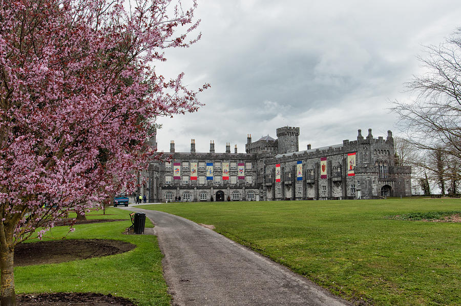 Kilkenny Castle 2 - Kilkenny - Ireland Photograph by Bruce Friedman