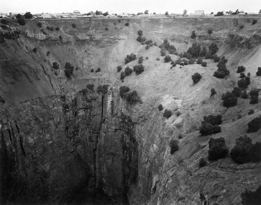 Kimberley Crater of Fortune Photograph by Underwood Archives