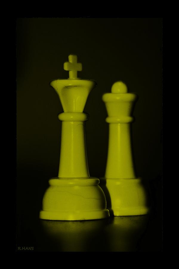 KING AND QUEEN in YELLOW Photograph by Rob Hans