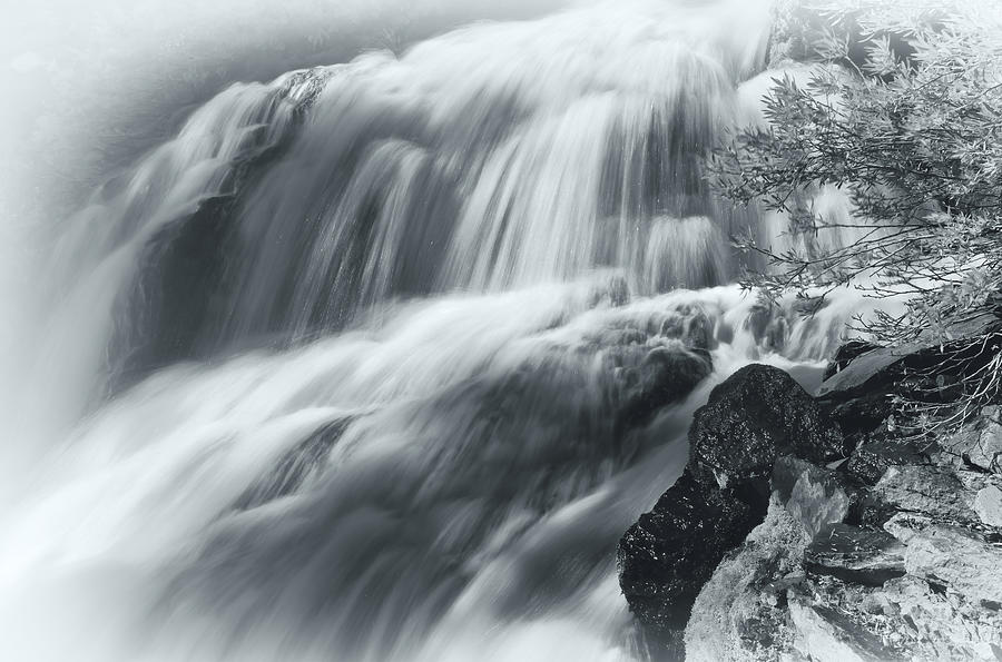 King Creek Falls Photograph by Jonathan Nguyen