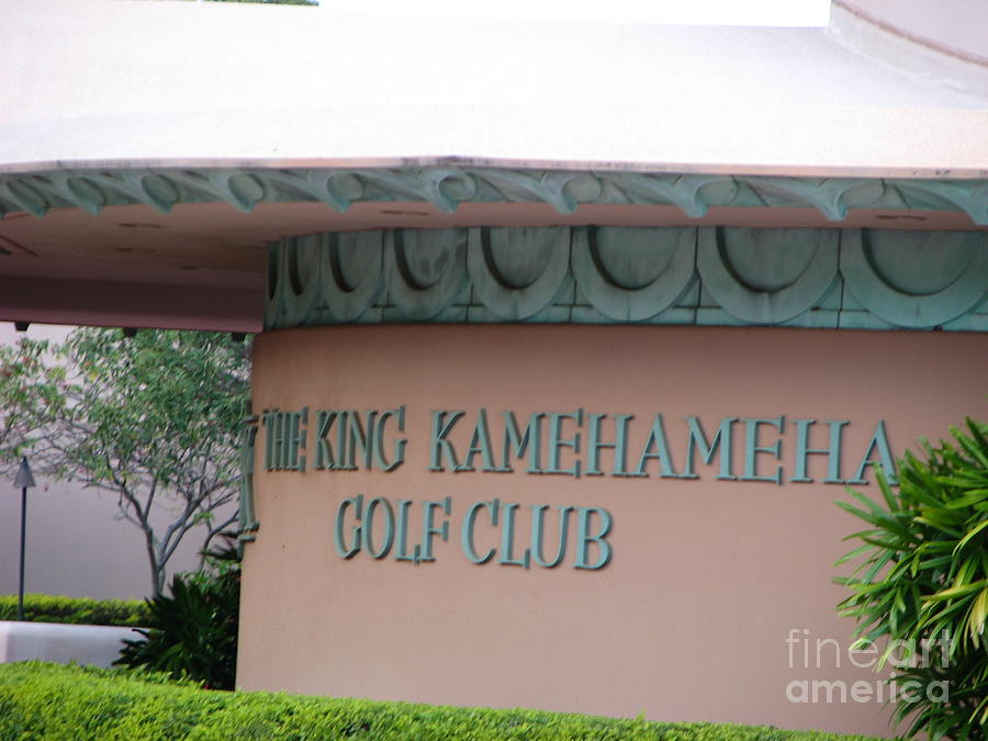 King Kamehameha Golf Club Photograph by Michael Krek