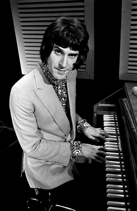 Kinks Ray Davies 1967 Photograph by Chris Walter
