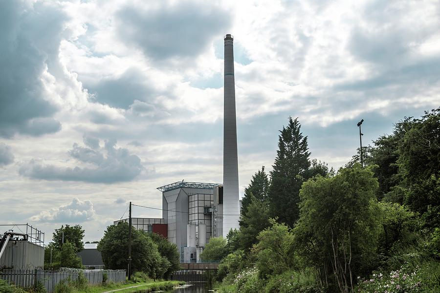 Kirklees Energy-from-waste Incinerator Photograph by Robert Brook ...