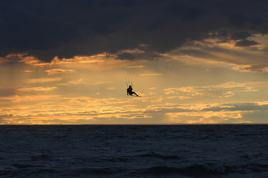 Sunset Photograph - Kite Boarding West Meadow Beach New York by Bob Savage