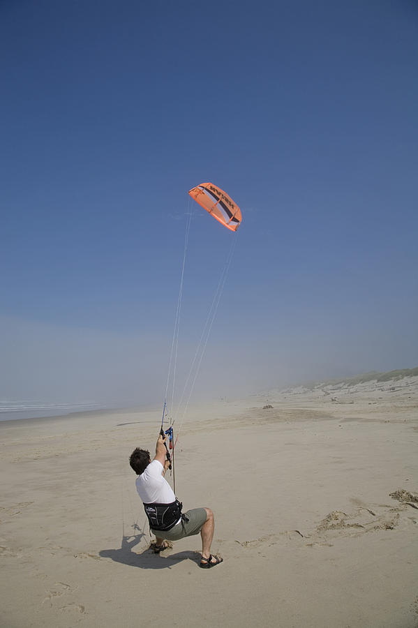 Kite Flying I Photograph by Buddy Mays