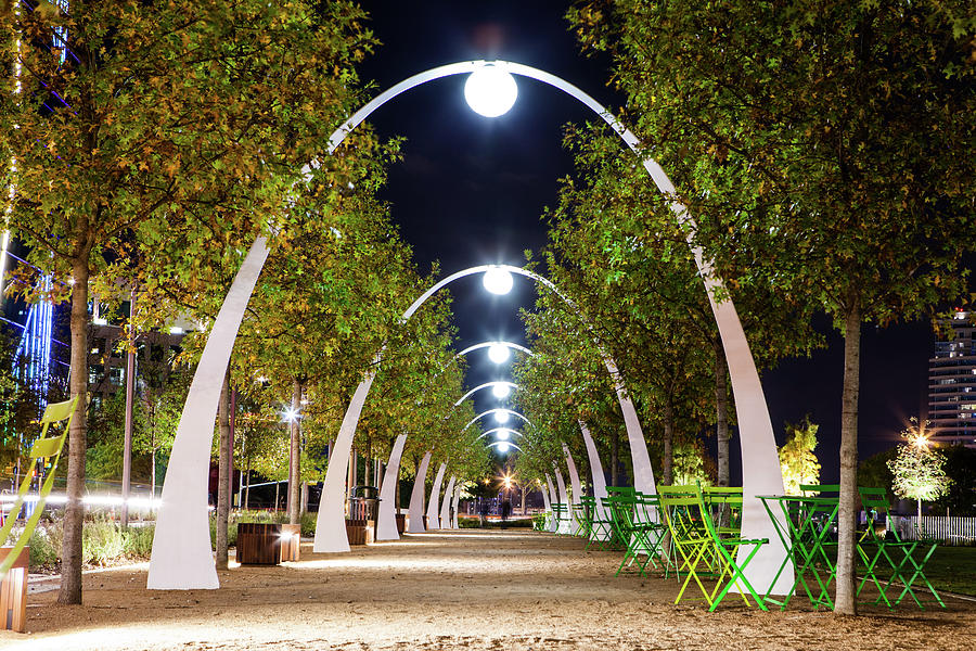 Klyde Warren Park Photograph by Thorpeland Photography Klyde Warren Park Photograph by Thorpeland Photography