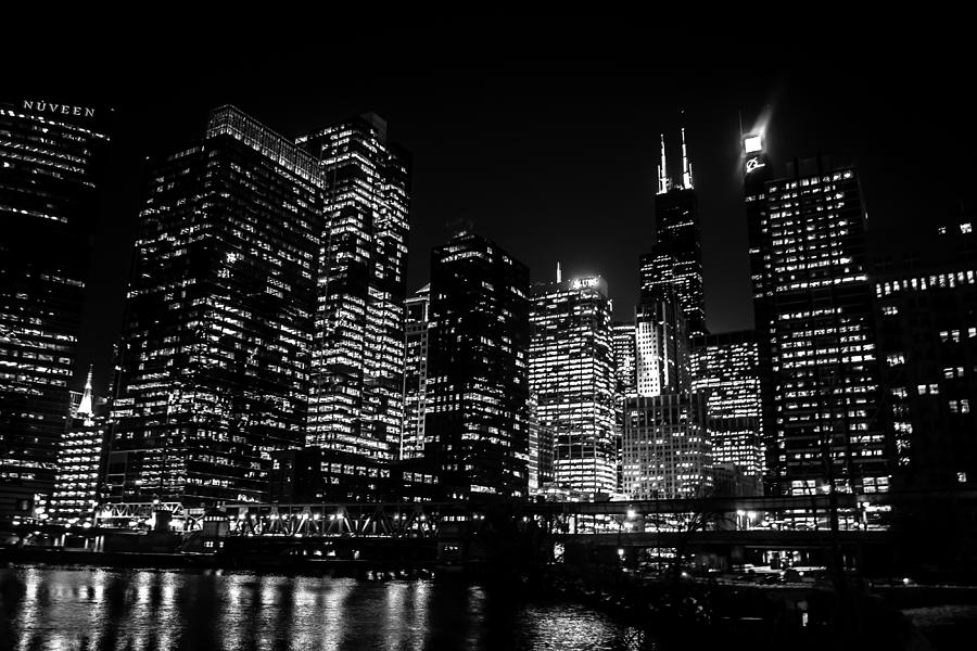 Chicago Photograph - Knight Lite by Graeme Curry