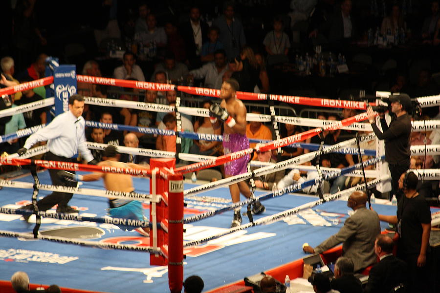 Knockout Photograph