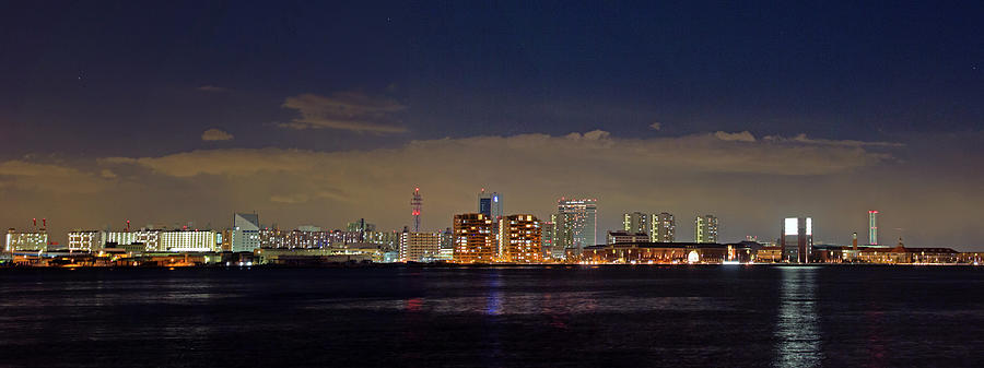 Kobe Port Island Photograph by Paul Freeborn