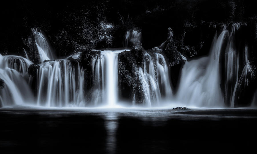 Black And White Photograph - Krka by Marc Huybrighs