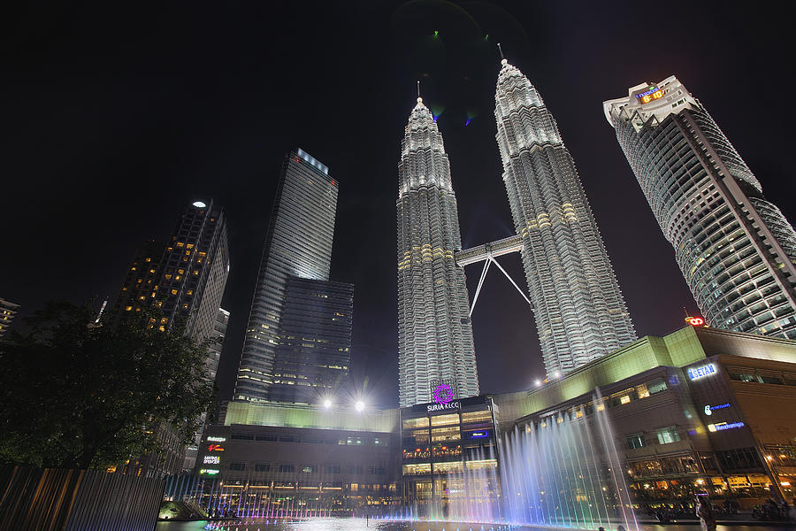 Kuala Lumpur KLCC Park Skyline by Water Fountain Photograph by Jit Lim ...