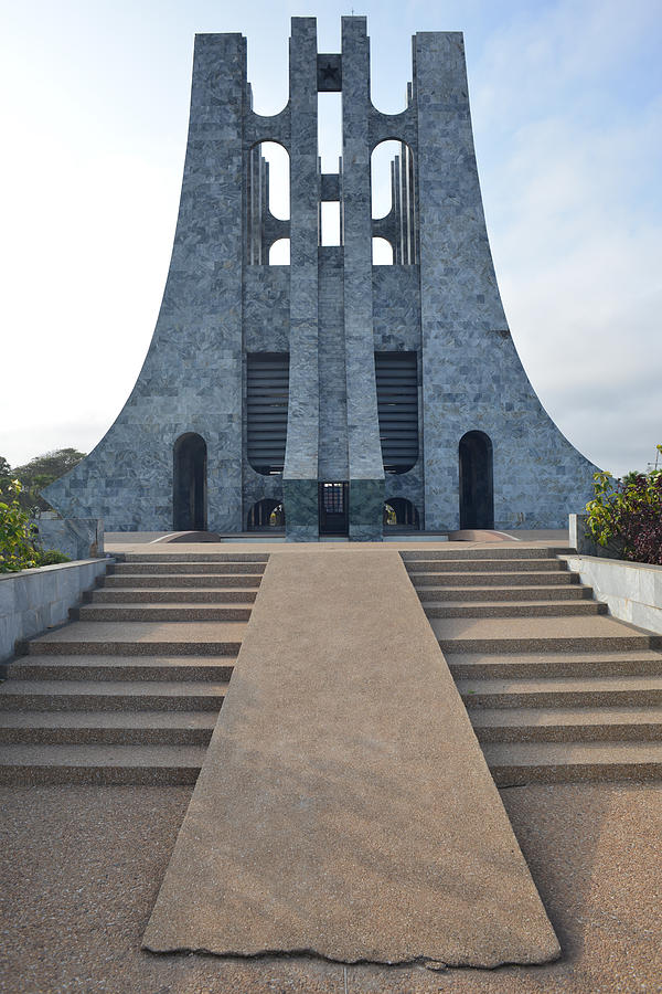 Kwame Nkrumah Memorial Park Photograph by Ronda Broatch - Fine Art America