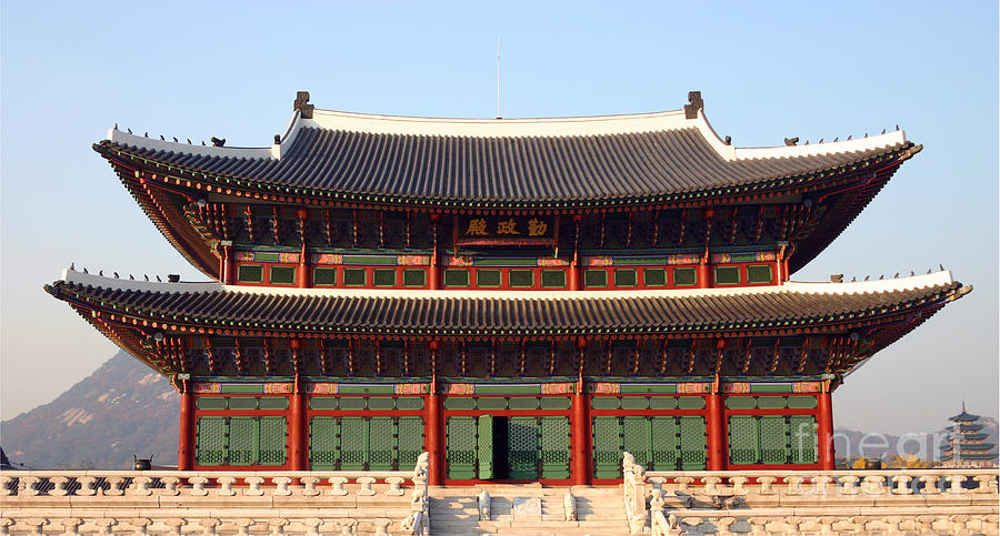 Kyongbok throne room Photograph by Paul Cowan