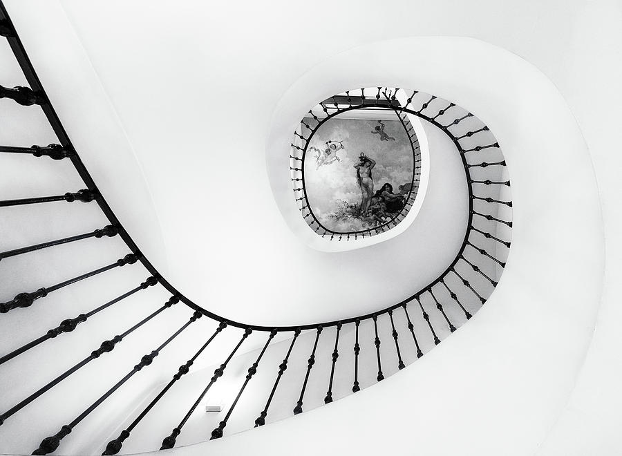 Architecture Photograph - La Escalera by Jose Antonio Trivi?o