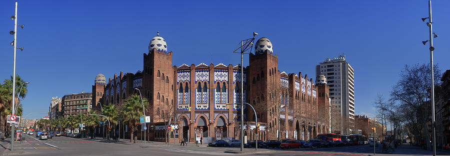 La Monumental Bullring Barcelona Photograph By Panoramic Images Fine Art America