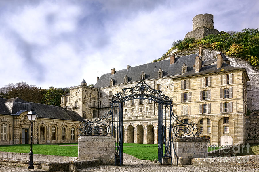 Castle Photograph - La Roche Guyon Castle by Olivier Le Queinec