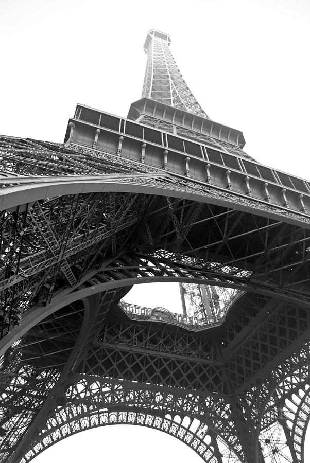 Eiffel Tower Photograph - La Tour Eiffel by Erin McCandless