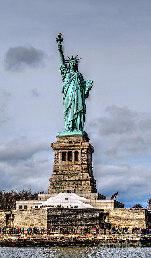 Lady Liberty No 2 Photograph by Guy Harnett - Fine Art America