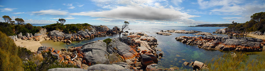 Lagoon Bay Of Fires II Painting by Glen Johnson
