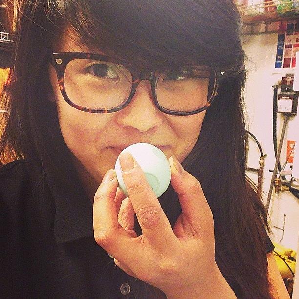 @laineyrose Dont Forget Your Eos! - Photograph by Quyen Truong