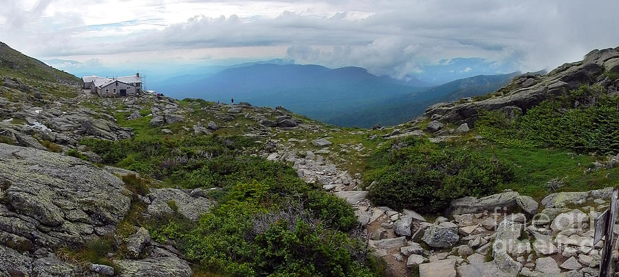 Lake of the Clouds White Mountains New Hampshire Photograph by Glenn Gordon