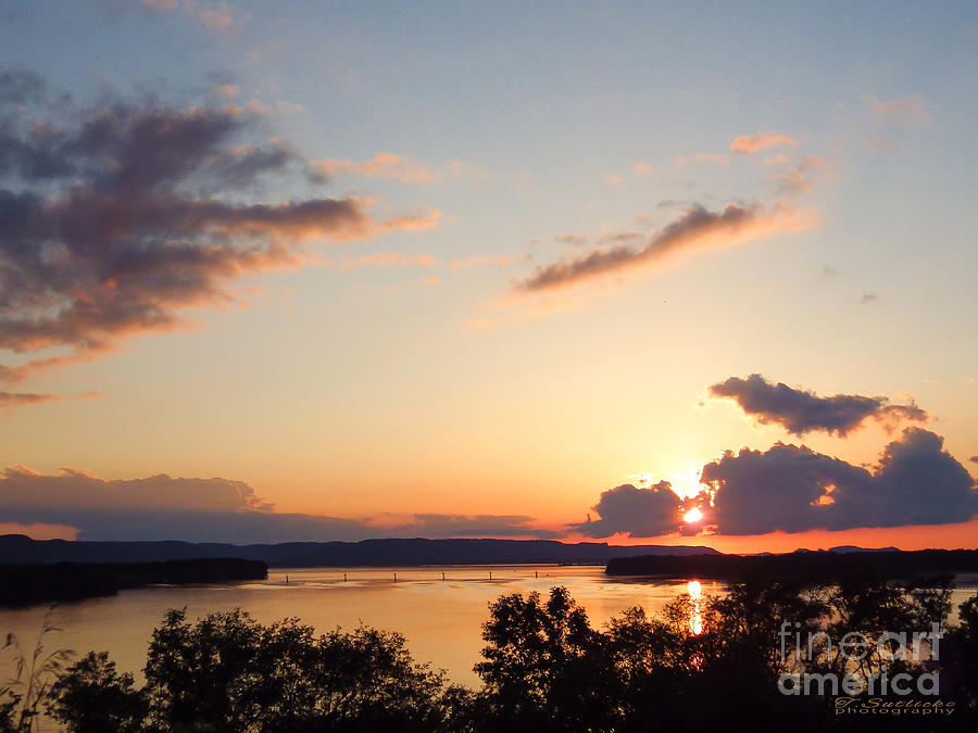 Lake Onalaska Sunset Photograph by Terry Sutlick | Fine Art America