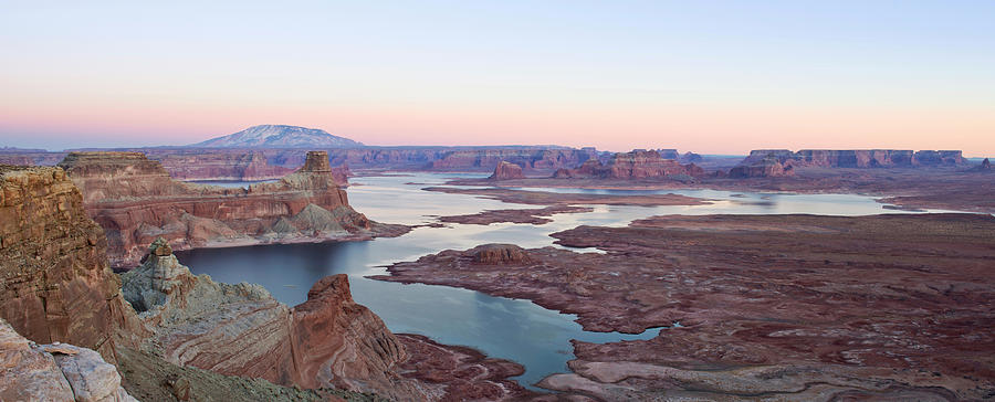 Lake Powell, Alstrom Point Photograph by Chen Su