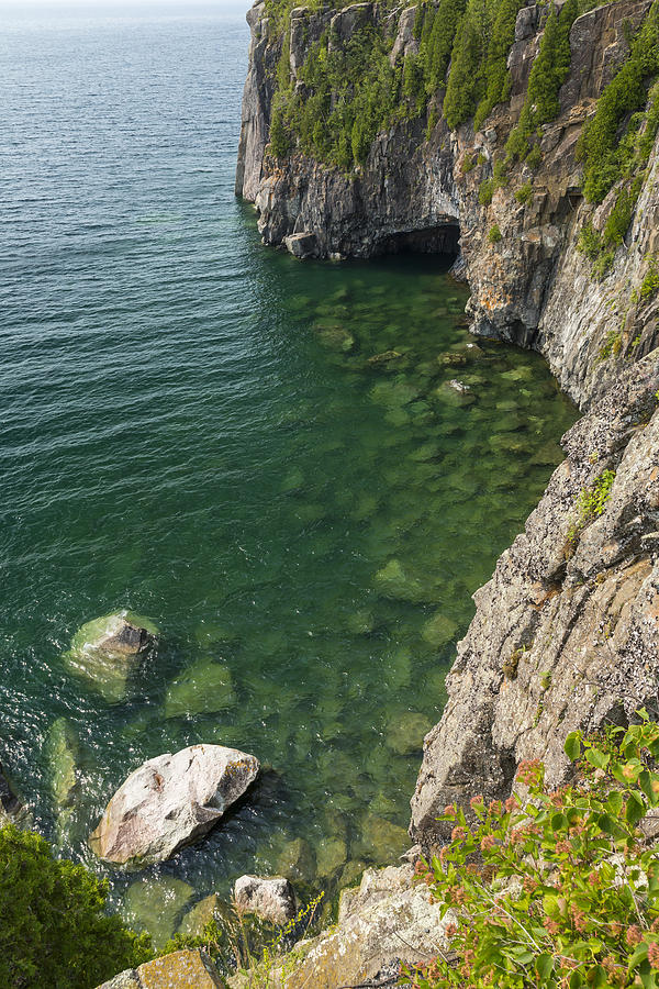 Lake Superior Cliff Scene 8 Photograph by John Brueske