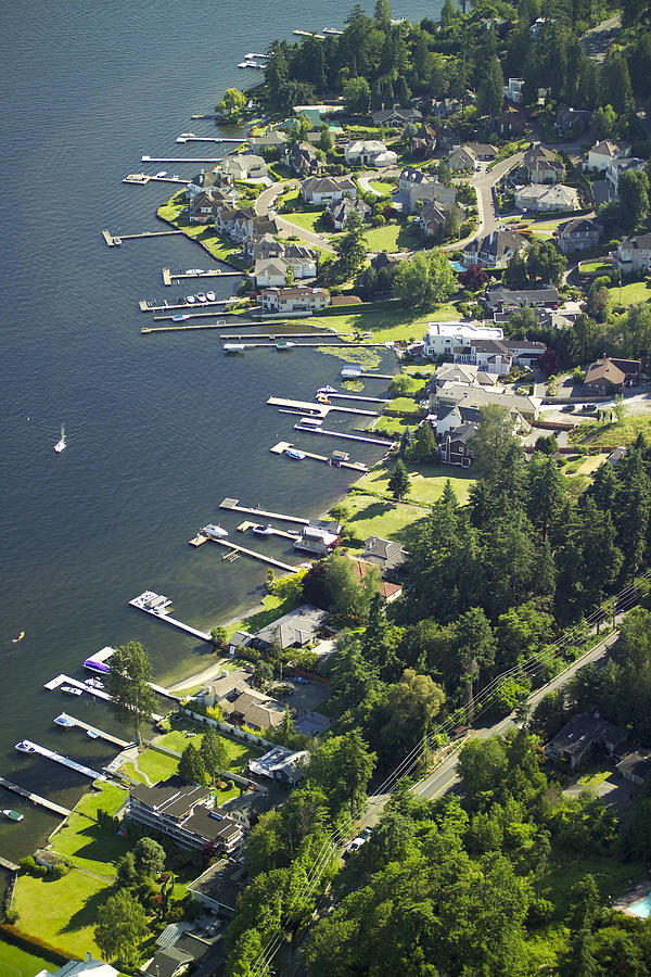 Seattle Photograph - Lake Washington Shoreline And Docks by Andrew Buchanan/SLP