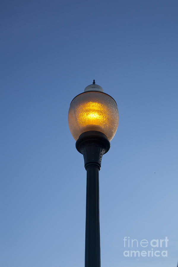 Lamp Post Photograph by Jonathan Welch