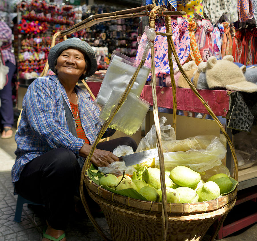 Bangkok Photograph - Land of Smiles 01 by Bob VonDrachek
