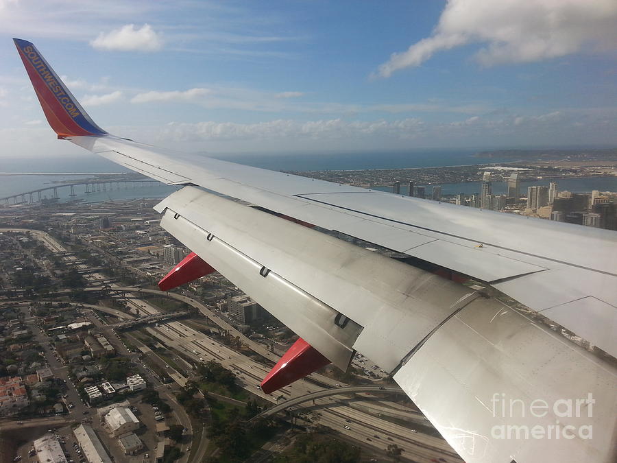 Landing In San Diego Photograph by Emmy Vickers