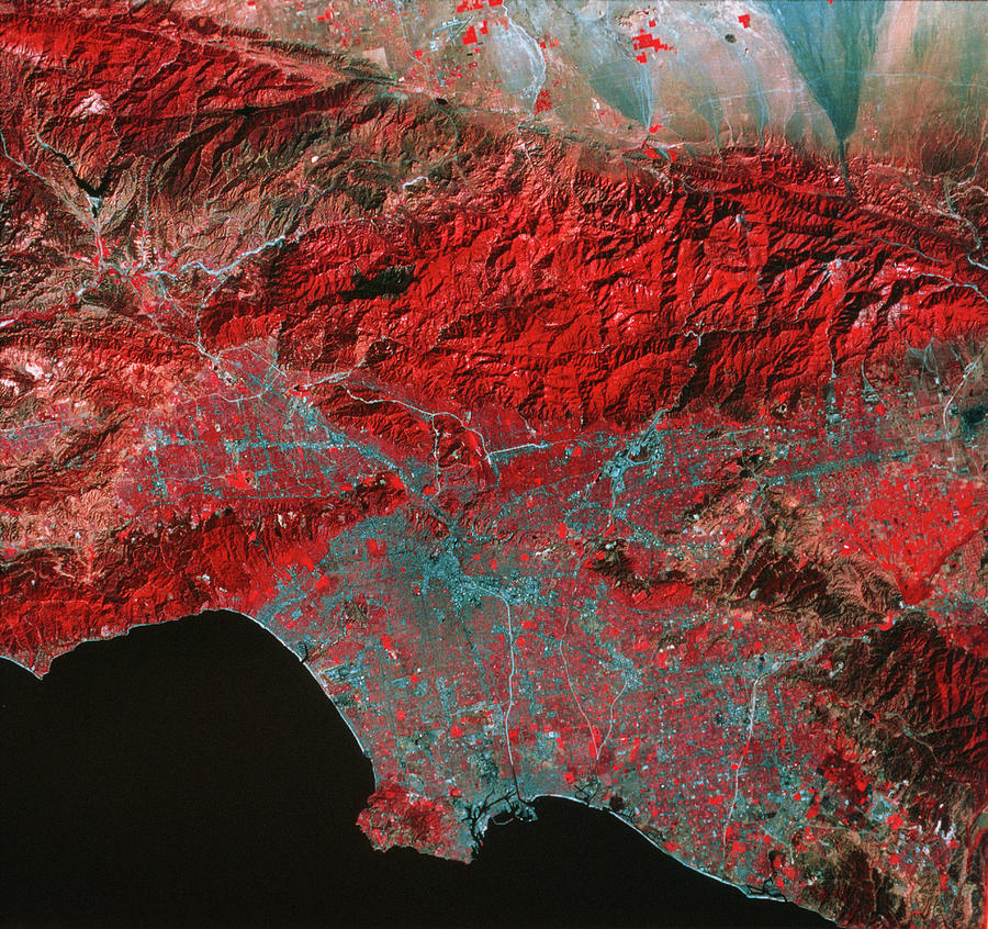 Landsat Image Of Los Angeles Photograph by Mda Information Systems/science Photo Library