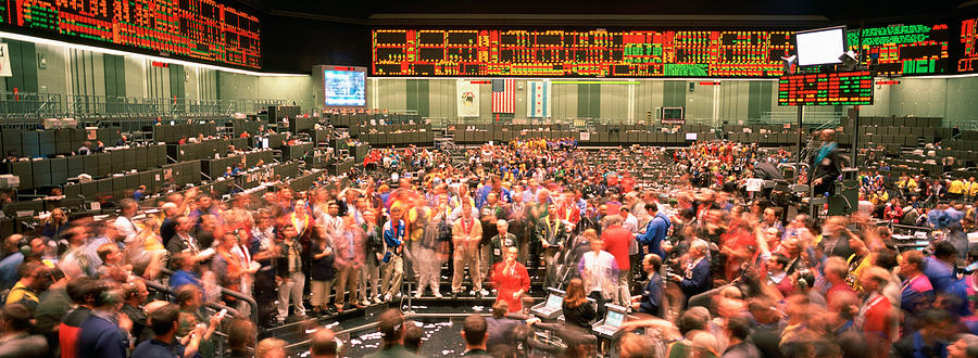 Large Group Of People On The Trading Photograph by Panoramic Images