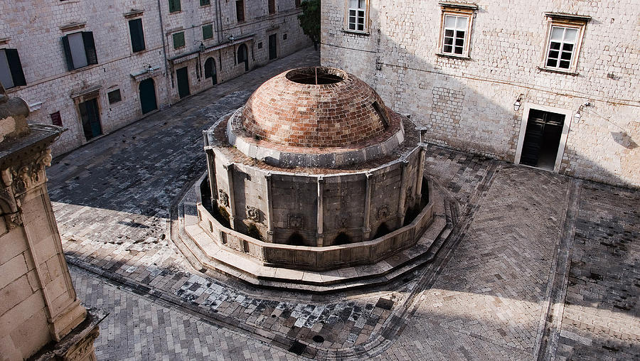 Large Onofrios Fountain on a summer Morning from the Ramparts Photograph by Weston Westmoreland