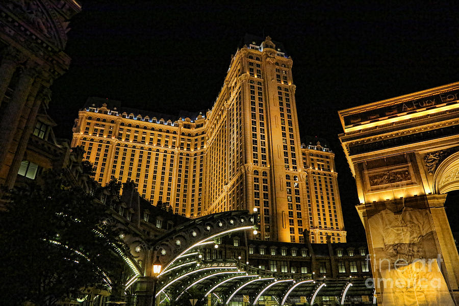 Las Vegas Paris Hotel Photograph by Chuck Kuhn