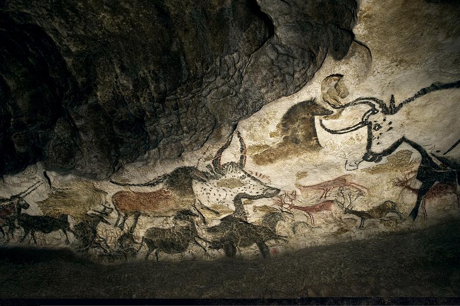 Lascaux II cave painting replica Photograph by Science Photo Library