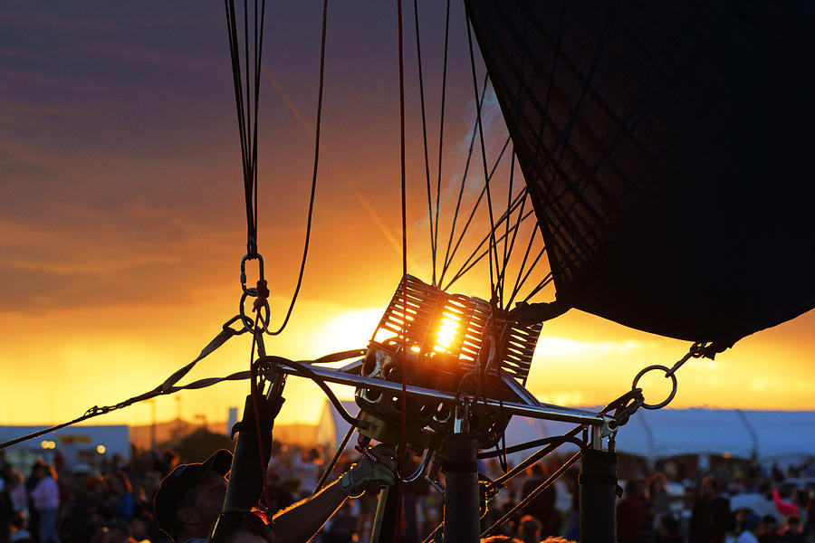 Last Light at Balloon Fiesta Photograph by Daniel Woodrum