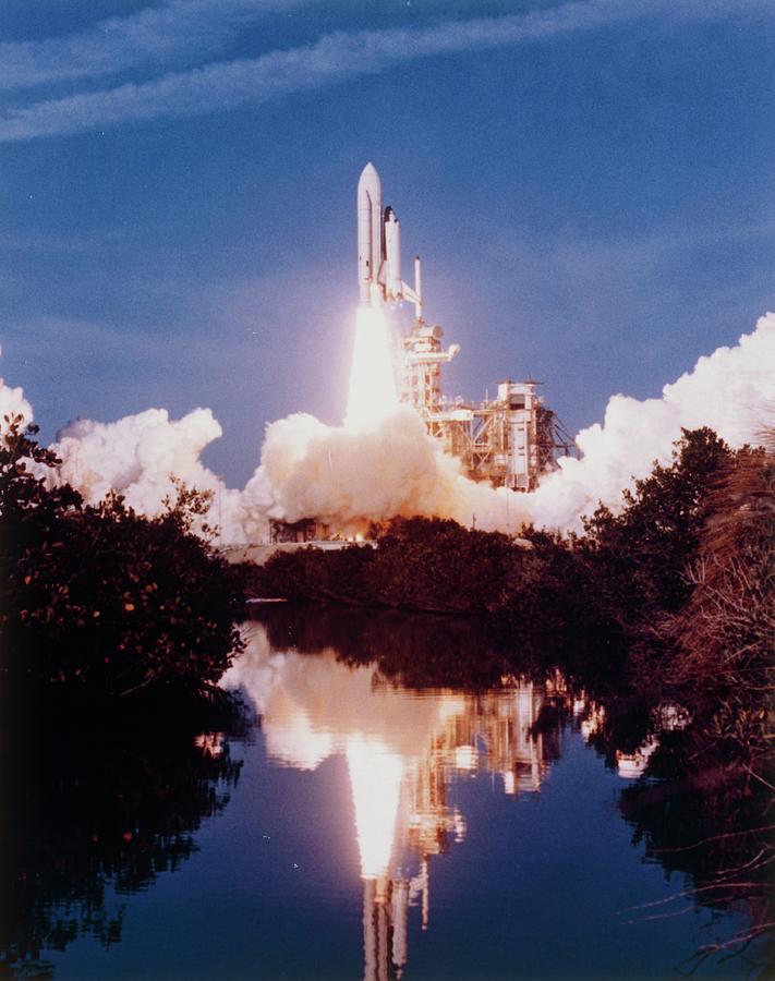 Launch Of First Space Shuttle Sts-1 Photograph by Nasa/science Photo Library