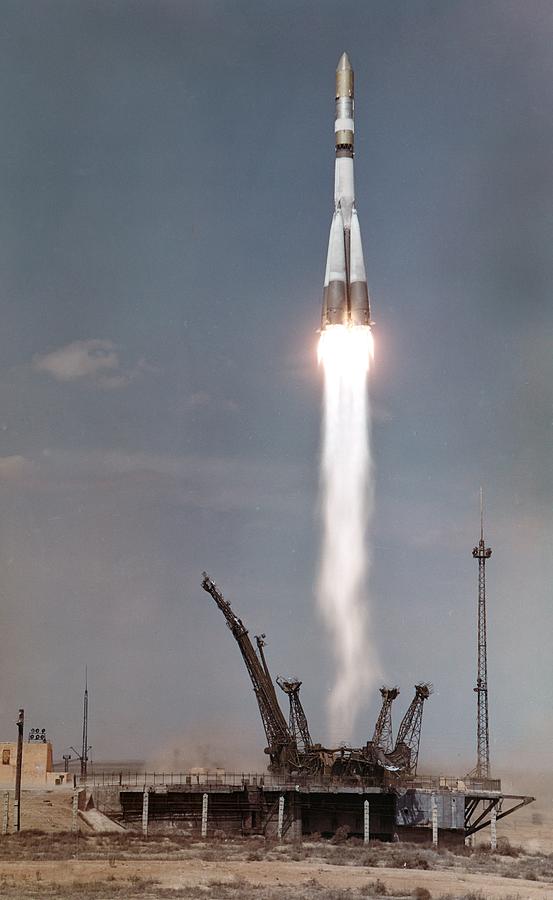 Launch Of Voskhod-1 Photograph By Science Photo Library